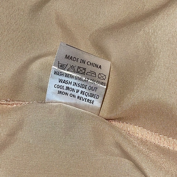 Deep V-Neck Long Puff Sleeve Pastel Dress Size Large | Coquette, Regencycore - Picture 9 of 9